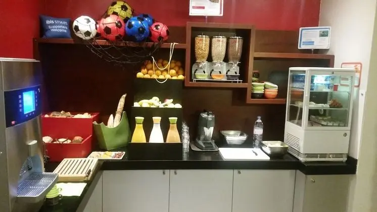 ibis Styles Paris Pigalle Montmartre - Yerinde Yemek
