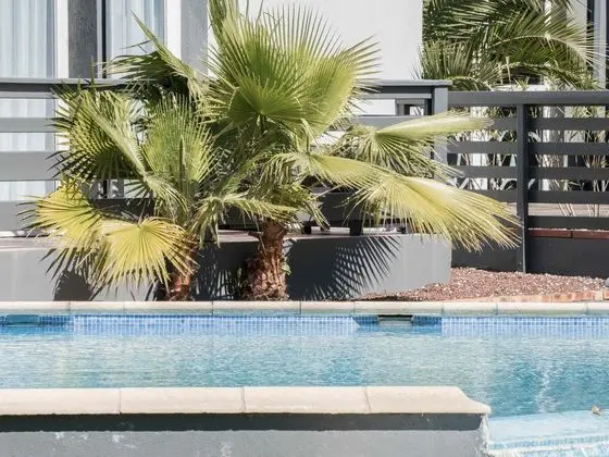 ibis Styles Perpignan Canet-en-Roussillon - Havuz