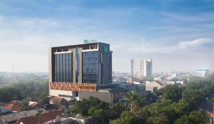 Ibis Styles Surabaya Jemursari