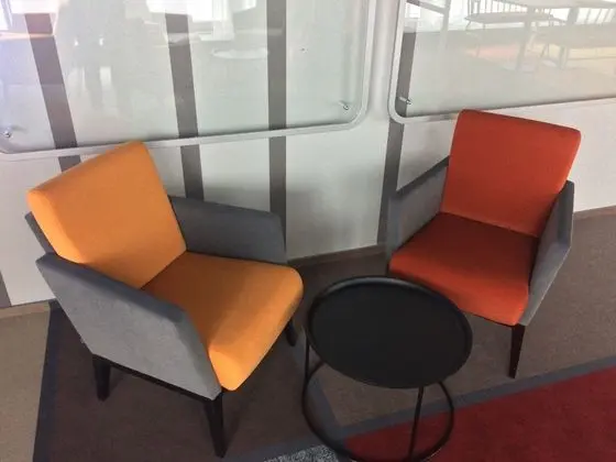 Ibis Styles Warszawa City - Lobi