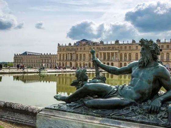 ibis Versailles Château