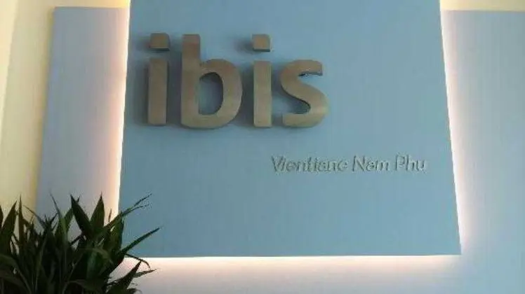 Ibis Vientiane Nam Phu
