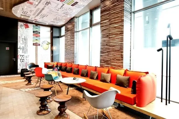 ibis Warszawa Centrum - Lobi