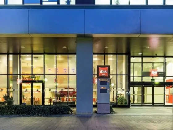 ibis Wien Messe - Dış Mekan