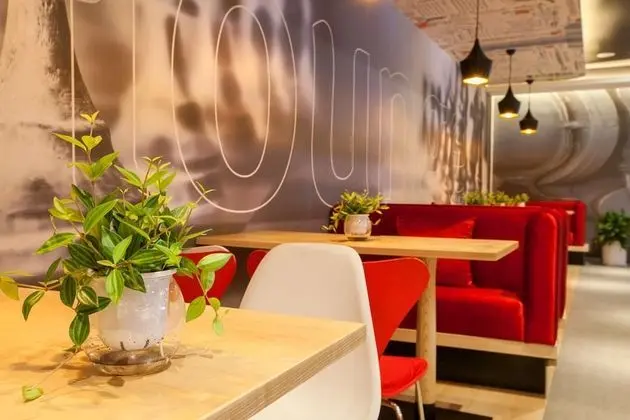 Ibis Wuhan Hubu Alley Hotel - Yerinde Yemek