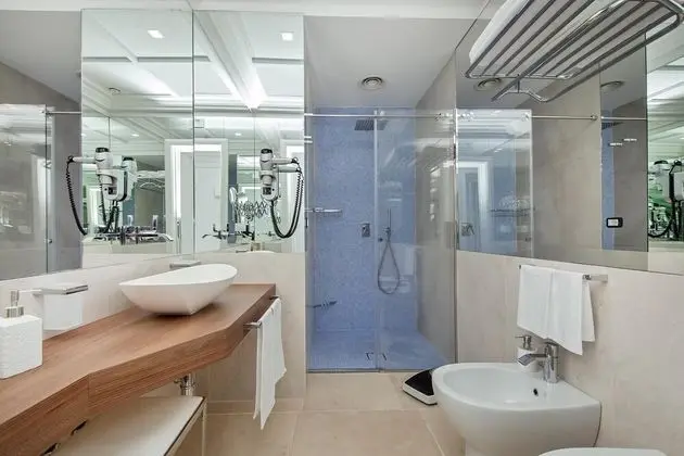 Villa Ibiscus With Infinity Pool Direct Sea Access Sea View Parking and Breakfast - Oda
