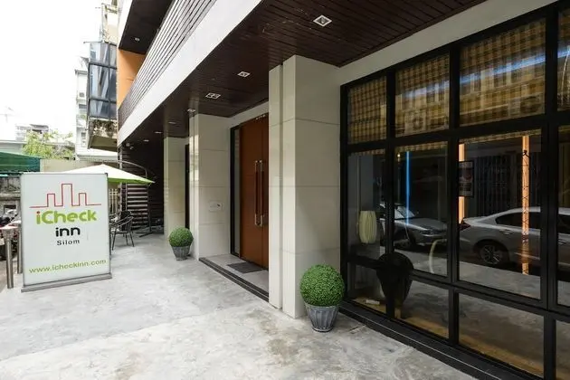 iCheck Inn Silom