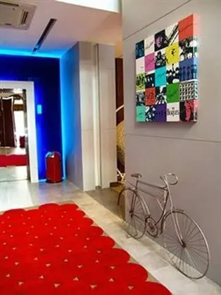 iCheck Inn Silom - Lobi