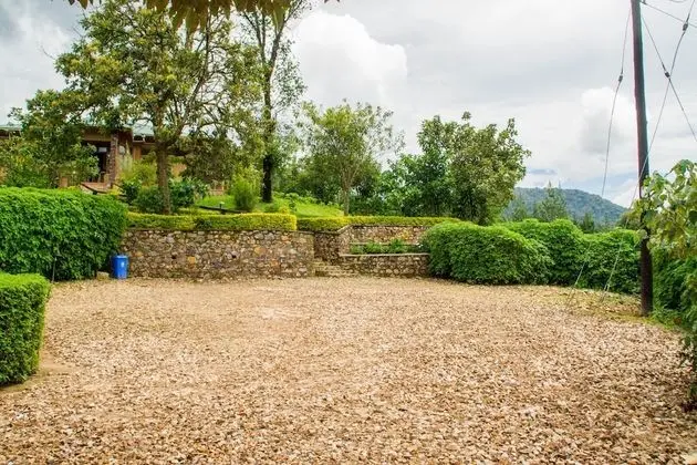 Ichumbi Gorilla Lodge - Dış Mekan