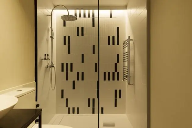 Icon Embassy by Petit Palace