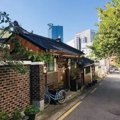 iCOS Guesthouse 1 for Female