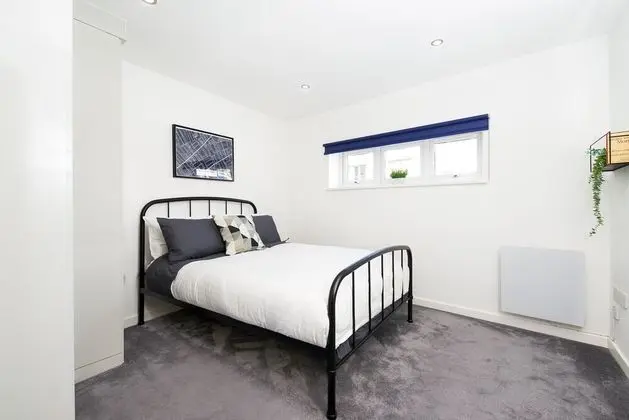 Ida Pod Places - New Cross Gate - Oda
