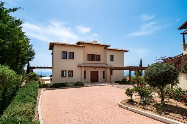 Villa Idalium on Aphrodite Hills - Dış Mekan