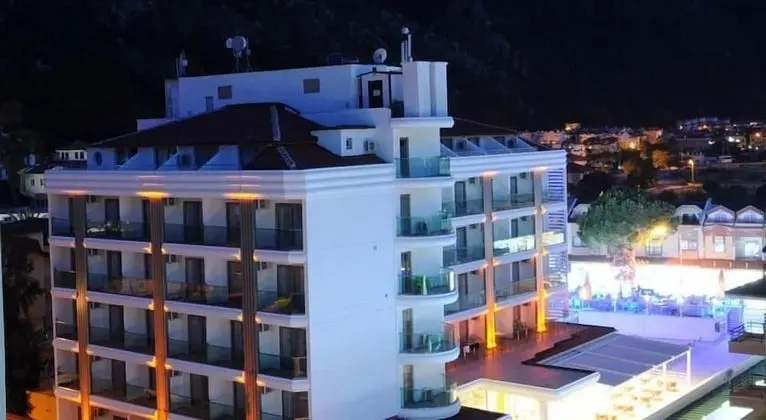Idas Hotel - Dış Mekan