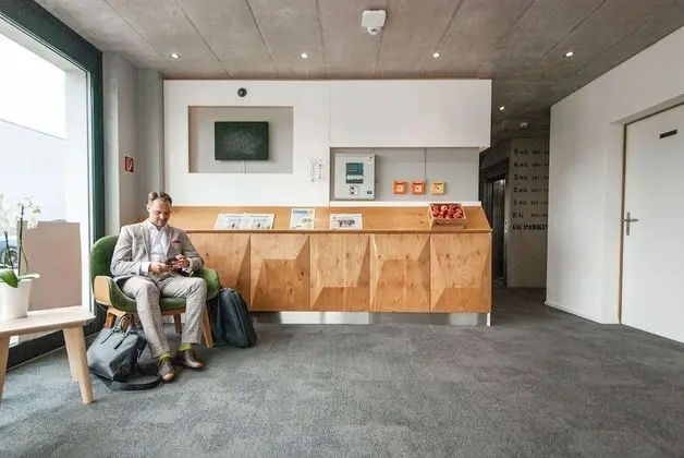 Hotel Idea - Lobi