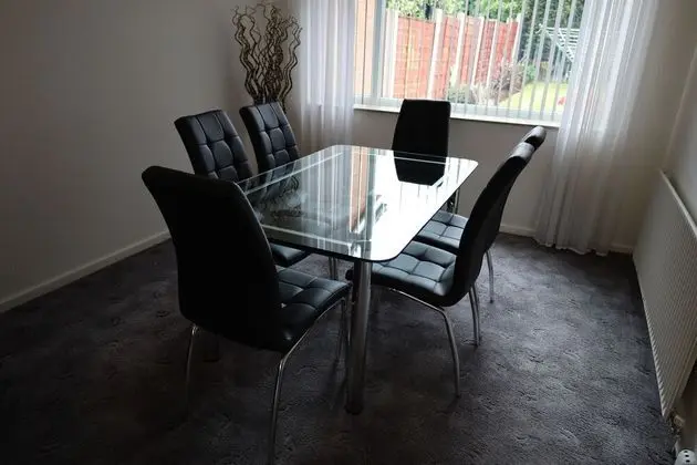 Ideal Lodgings in Whitefield - Yerinde Yemek