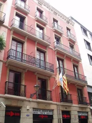 Ideal Youth Hostel - Dış Mekan