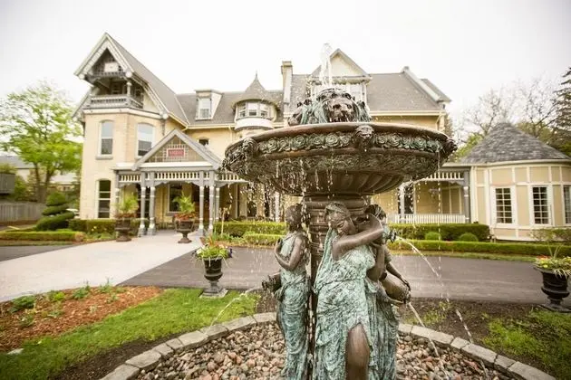 Idlewyld Inn & Spa