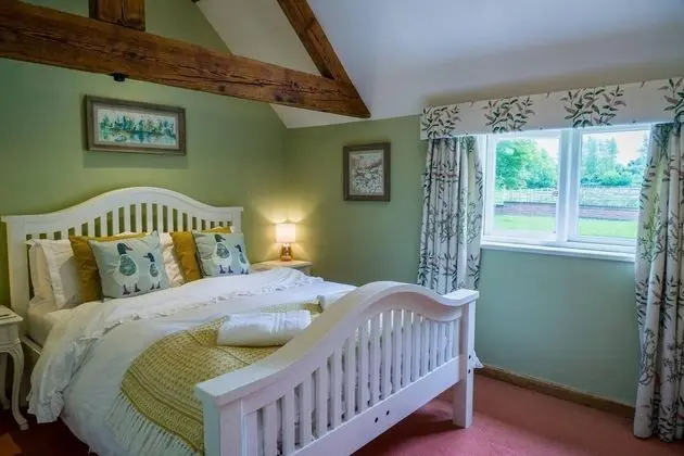 Idyllic Country Suite - Öne Çıkan Resim