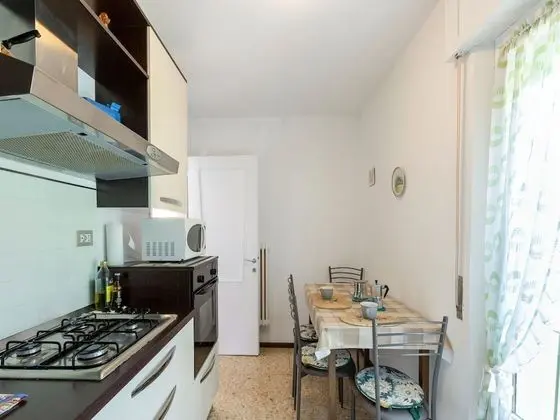 Idyllic Holiday Home in Aquaseria With Fenced Garden - Yerinde Yemek