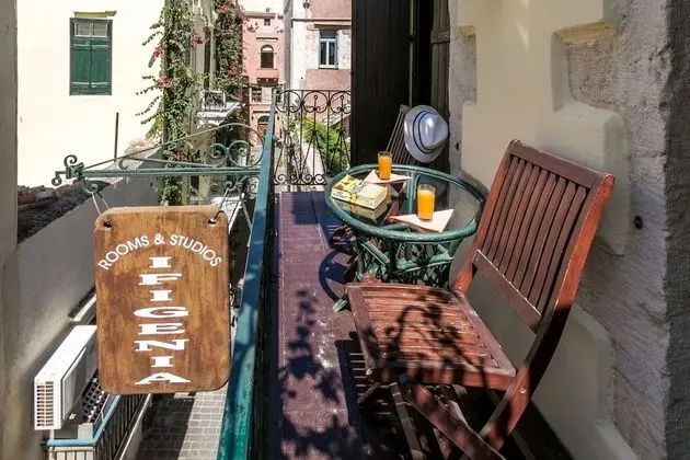 Ifigenia Luxury Suites and Villas - Oda Manzaraları