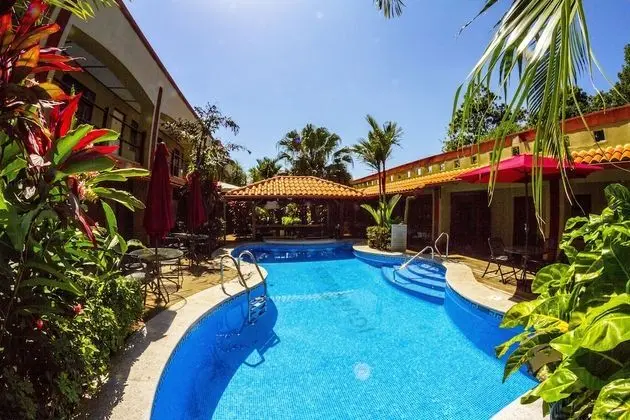 Hotel Iguana Verde
