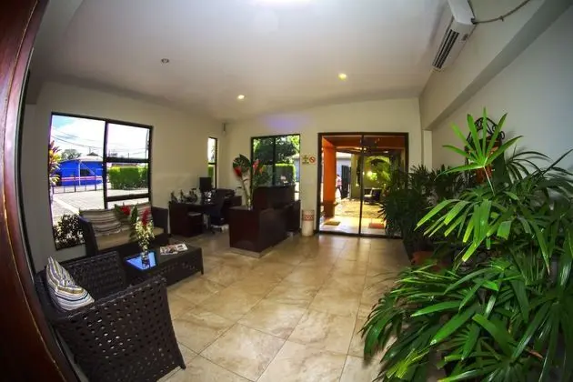 Hotel Iguana Verde - Lobi