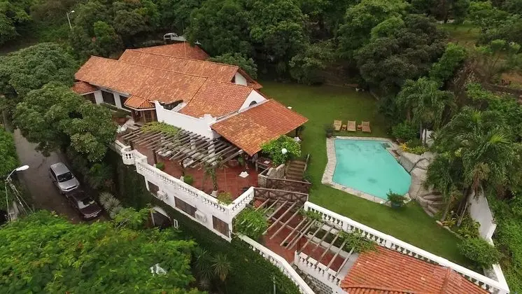 Iguanazu Bed & Breakfast - Dış Mekan