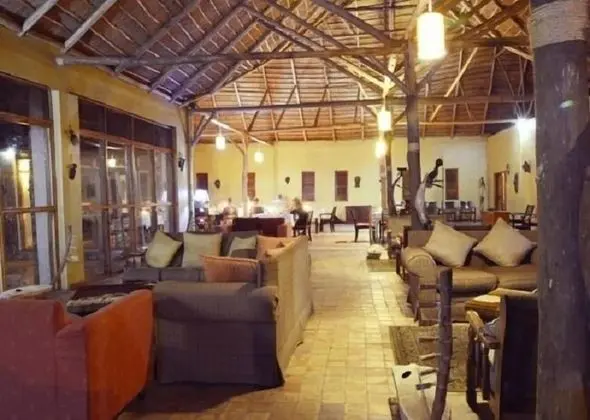 Ihamba Lakeside Safari Lodge - Yerinde Yemek