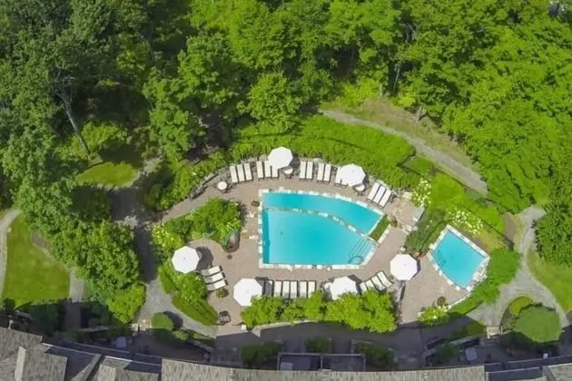 iHost Tremblant 1520 Etoile Du Matin - Havuz