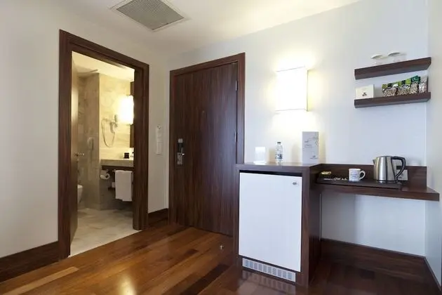 İkbal Thermal Hotel & Spa - 4