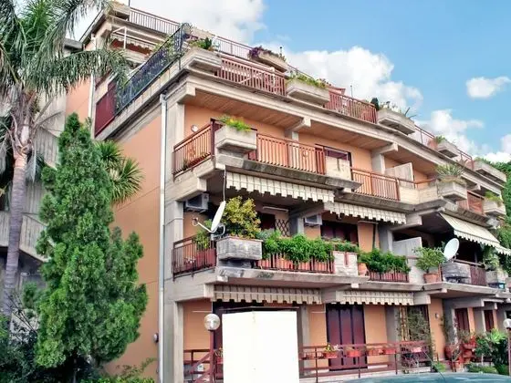 Ikebana Taormina in Taormina