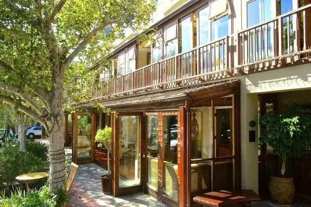 iKhaya Lodge & Conference Centre