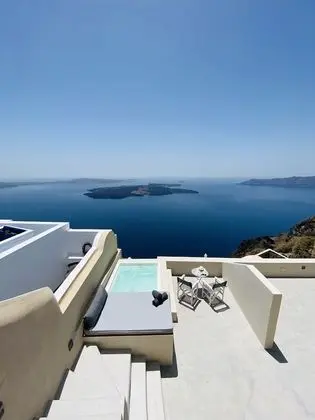 Ikia Kriton - Dış Mekan