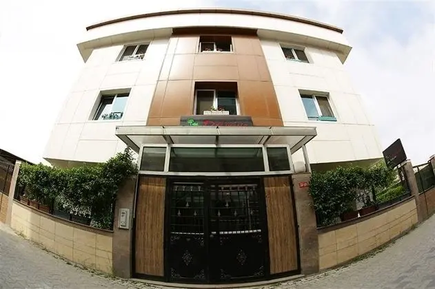 İkiz Palmiye Kız Öğrenci Pansiyonu - Caters to Women - Hostel