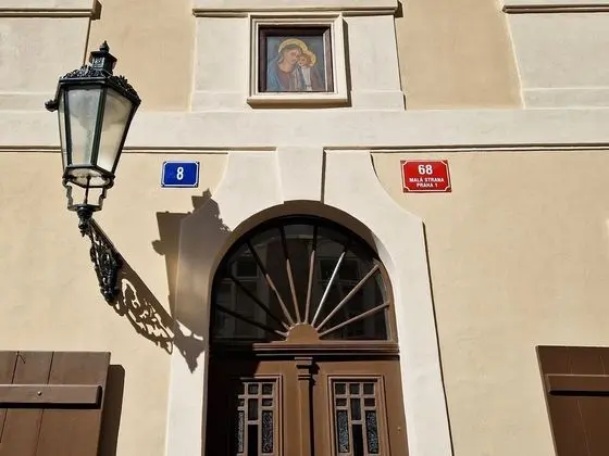 Hotel Ikona - Dış Mekan
