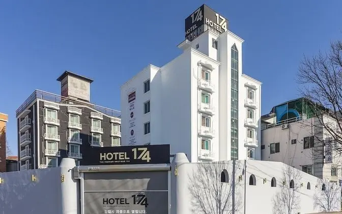 Iksan Hotel 174