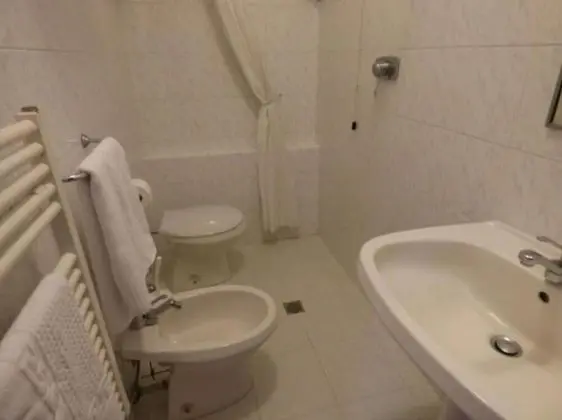 Il Bersagliere Dependance Hotel La Pace - Banyo Tipleri