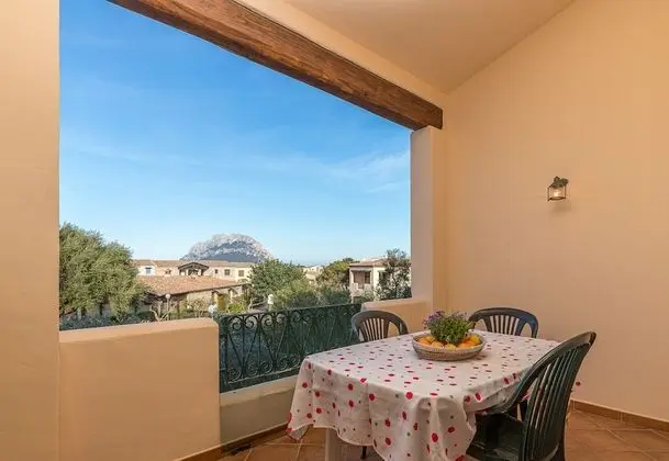 Il Borgo 2/15 700mt From The Beach