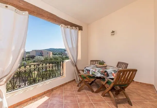 Il Borgo D10 700mt From The Beach