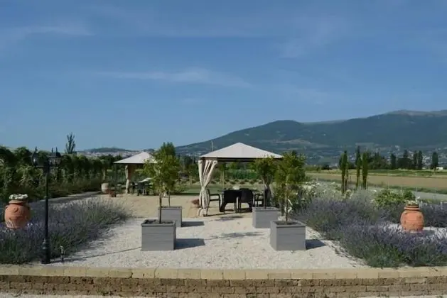 Il Fienile di Assisi - Dış Mekan