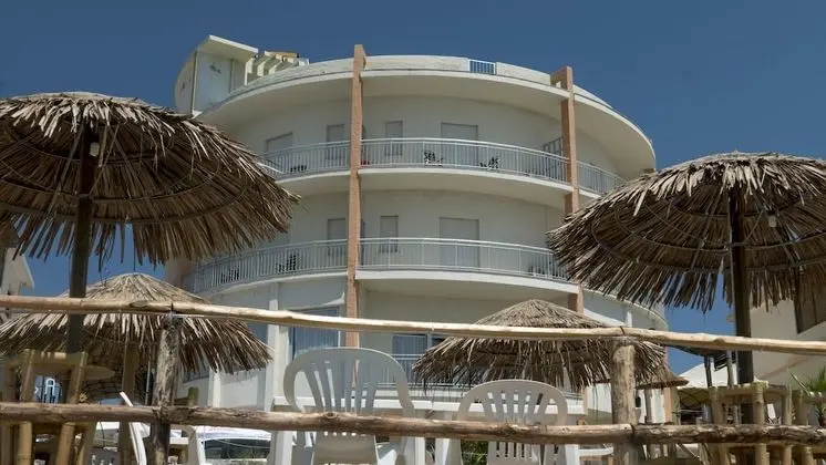 Hotel Il Girasole - Dış Mekan