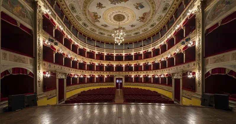 Il Melograno - Genel