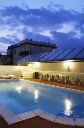 Hotel Resort Il Panfilo - Havuz
