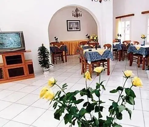 Hotel Ilion - Lobi