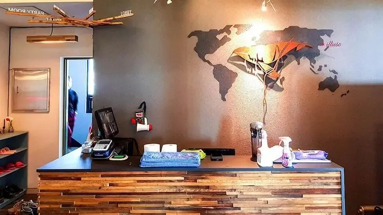 Illuso Guesthouse - Hostel