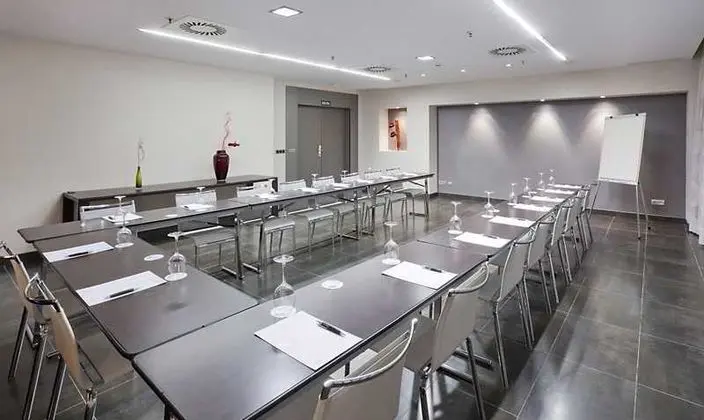 Ilunion Aqua 4 - İş / Konferans