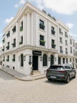 Imagine Hotel