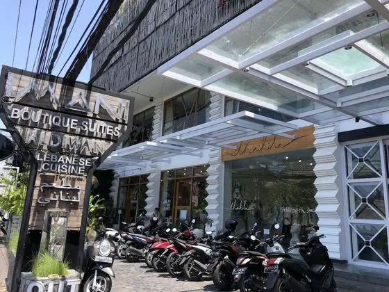 Imani Suites - Lobi