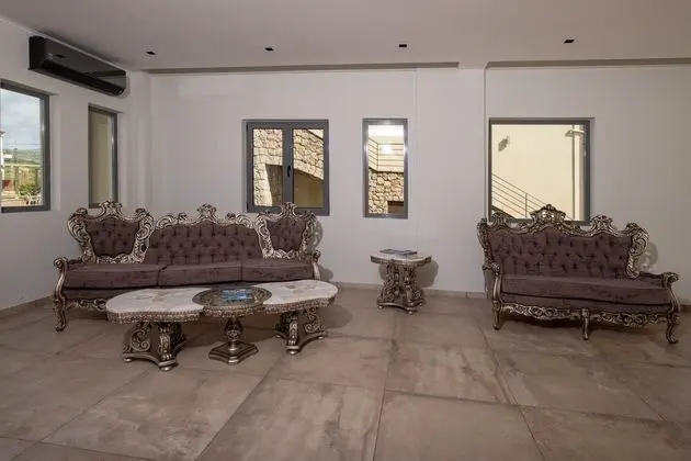 Imathoessa Supreme Accommodation - Lobi